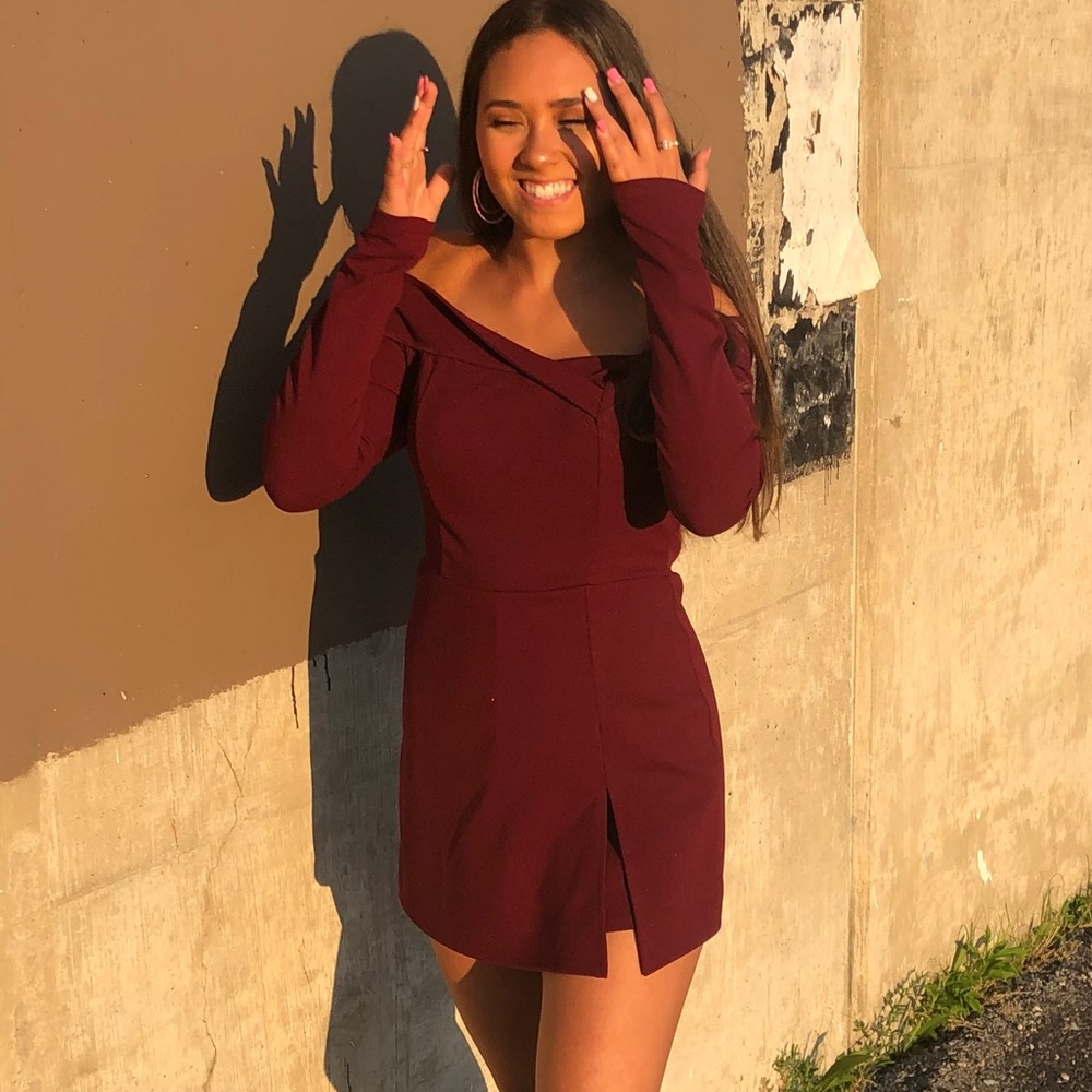 Akira off the shoulder dress size small